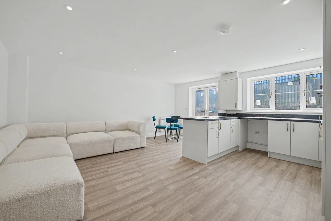 Macdonald Road, Wyken, CV2, photo 9