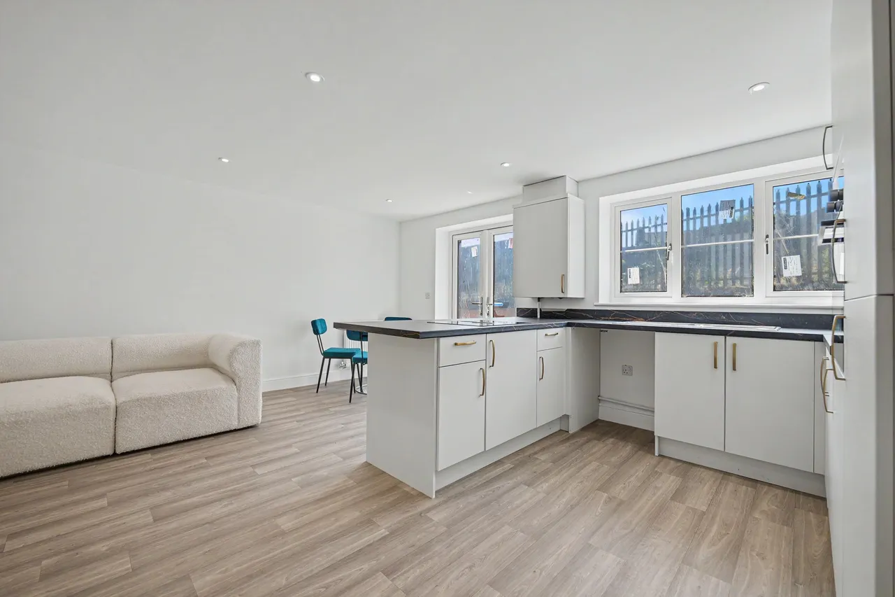 Macdonald Road, Wyken, CV2, photo 8