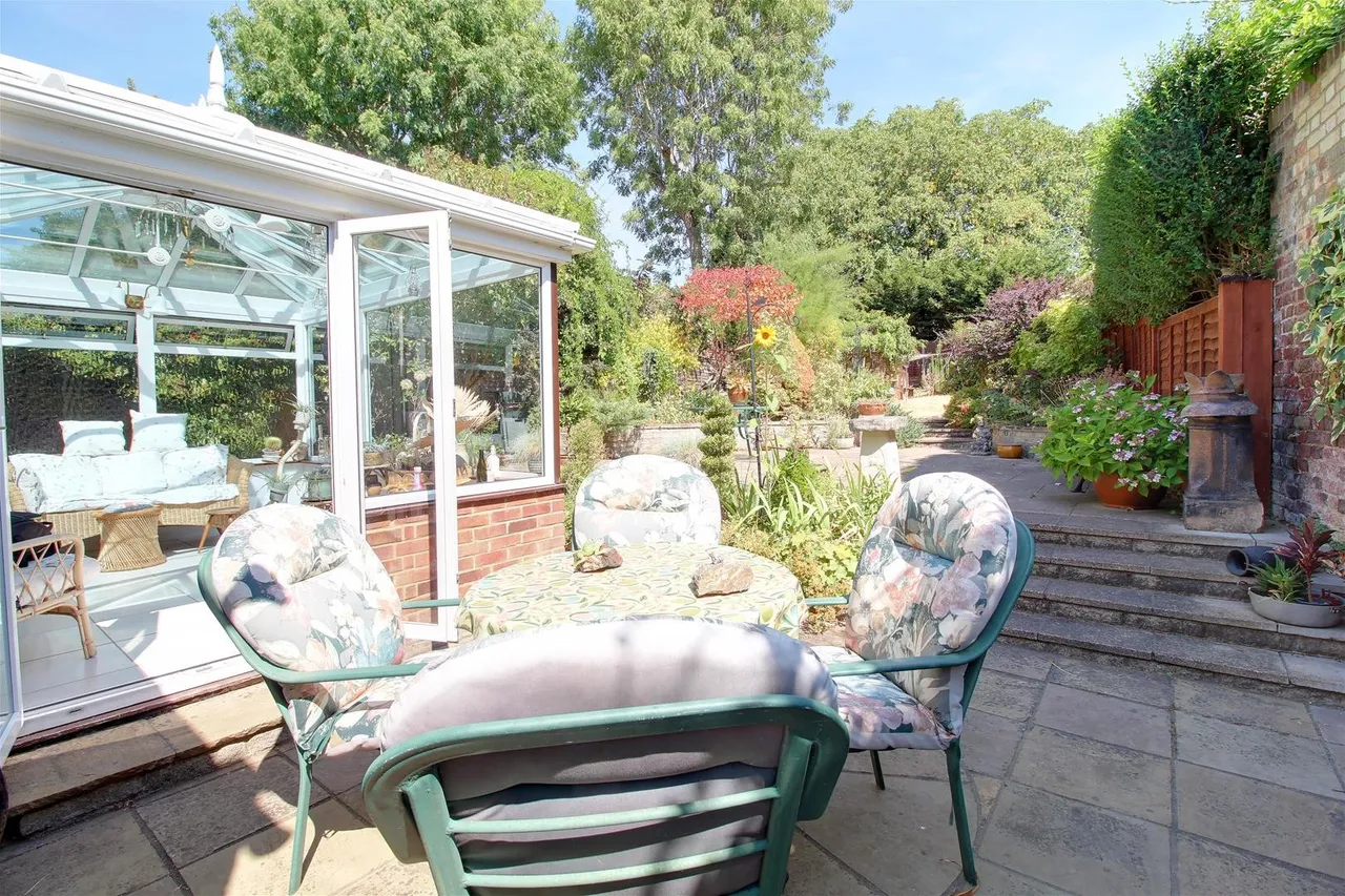 Mountway,, Potters Bar EN6 1ER, photo 13