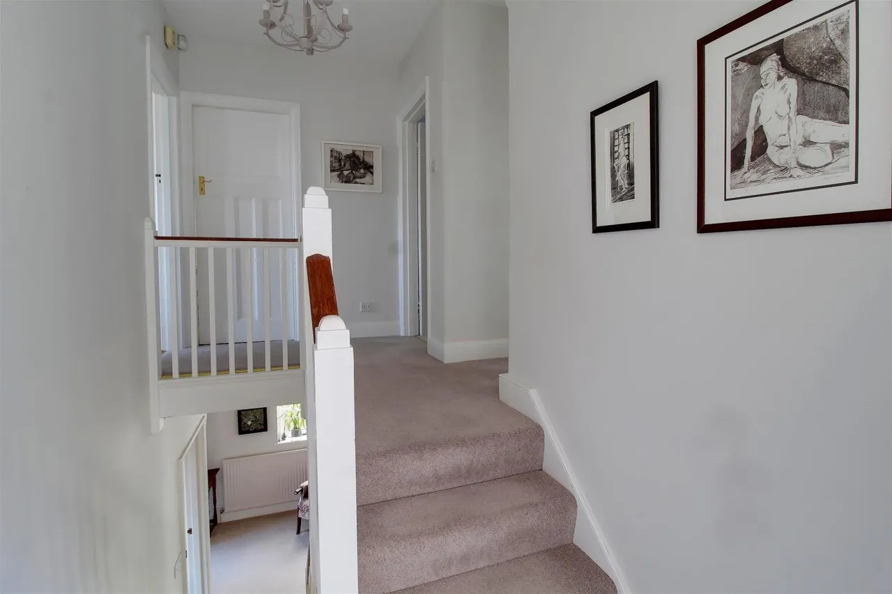 Mountway,, Potters Bar EN6 1ER, photo 21