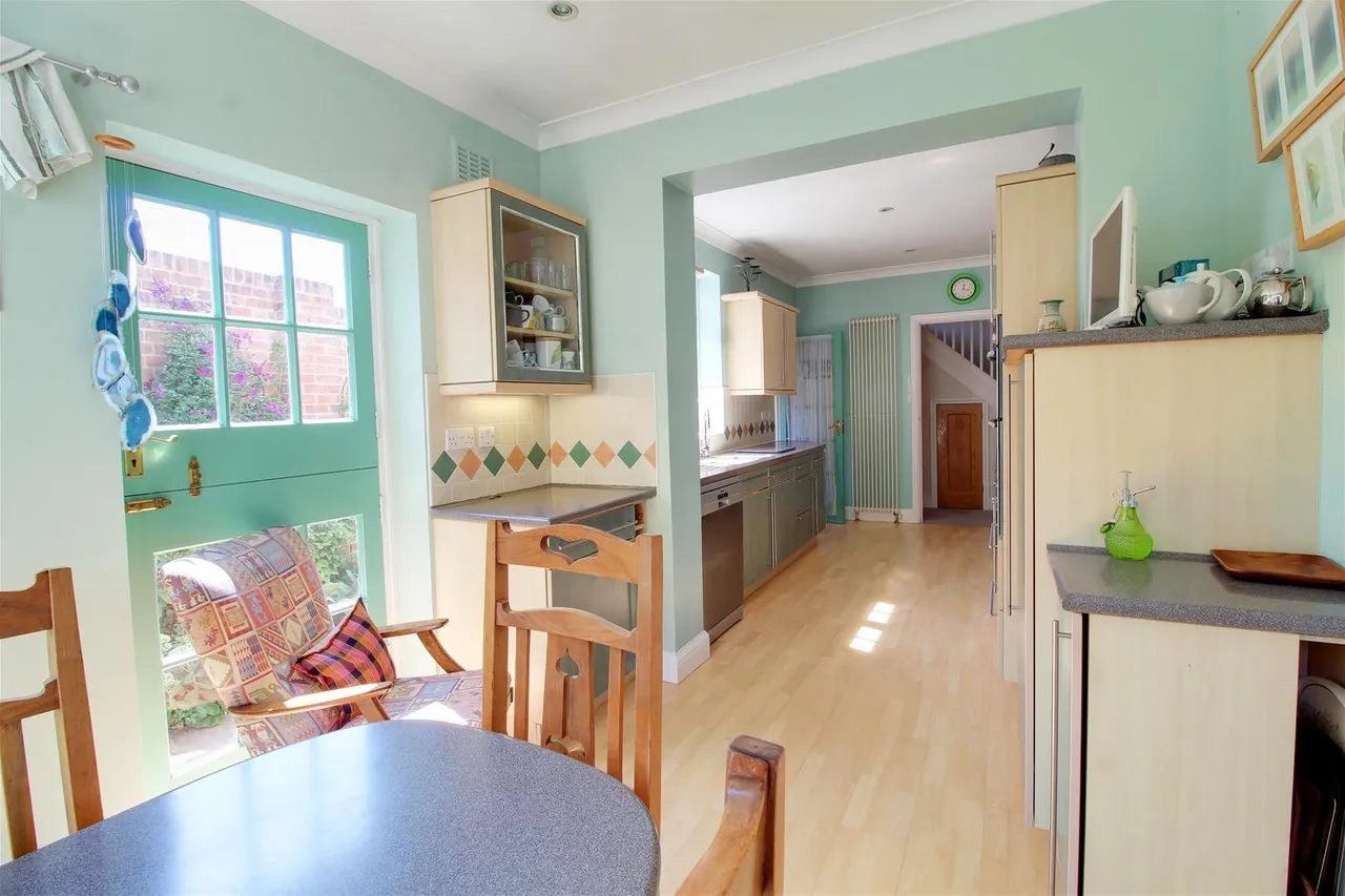 Mountway,, Potters Bar EN6 1ER, photo 19