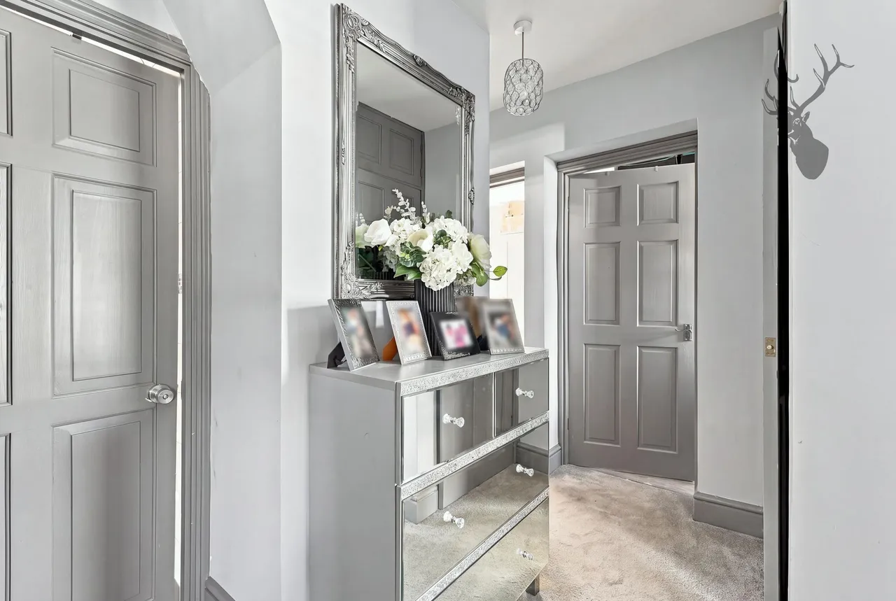 Harold Road, London, E4, photo 15