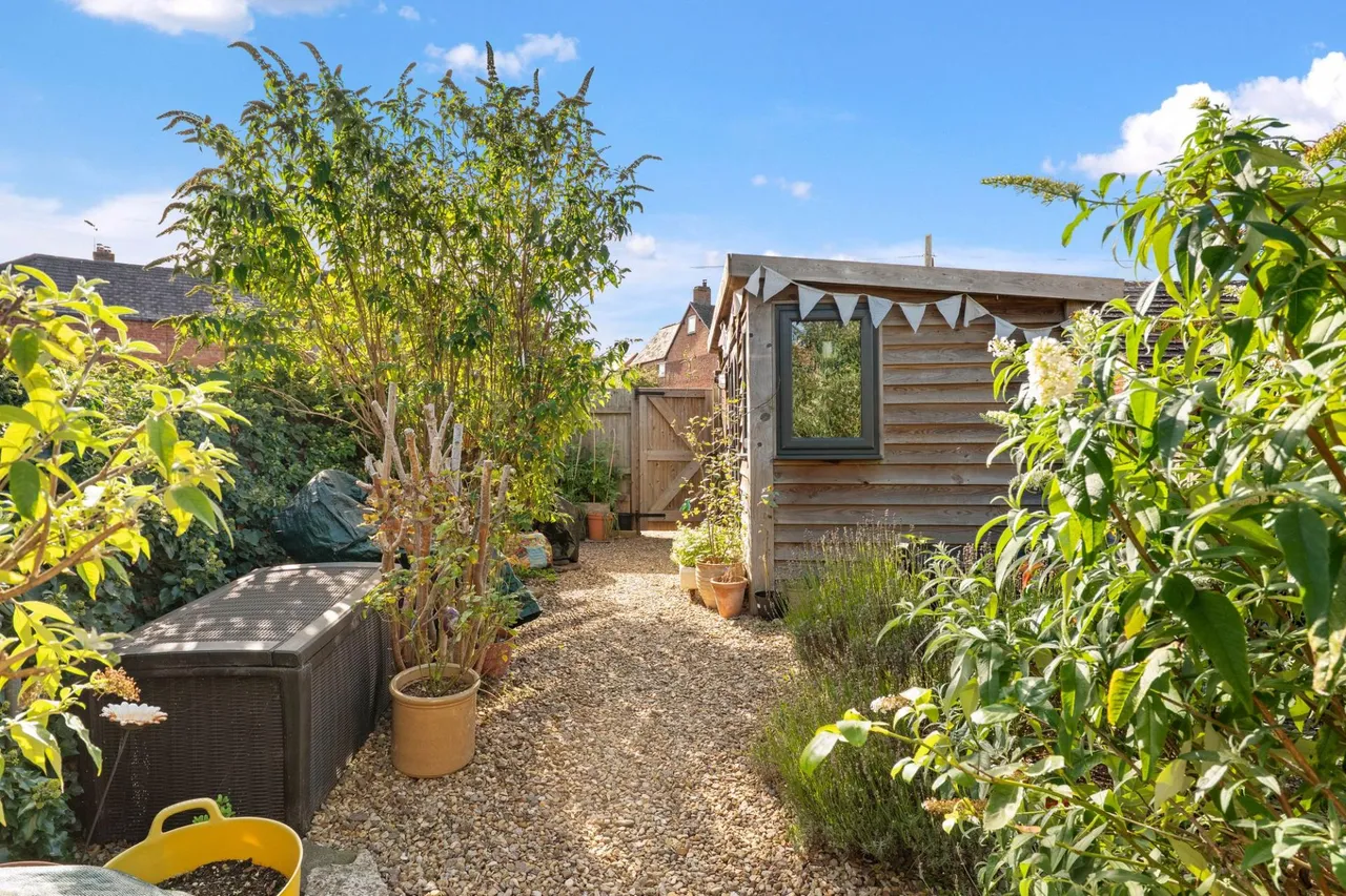 Main St, Great Dalby, LE14, photo 13