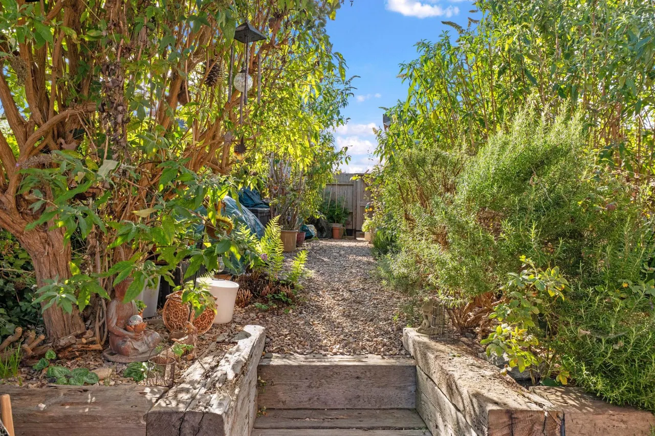 Main St, Great Dalby, LE14, photo 15