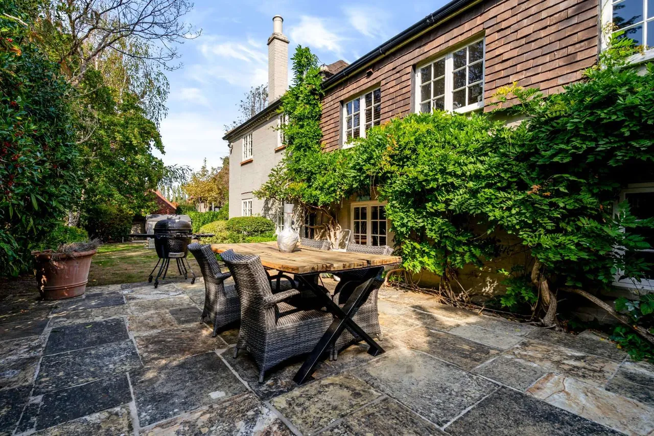 Snows Ride, Windlesham, GU20, photo 23