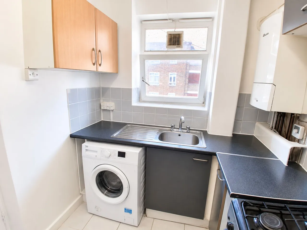 Flat 25, Fairmead House Homerton Road, London, London, E9 5QL, photo 2