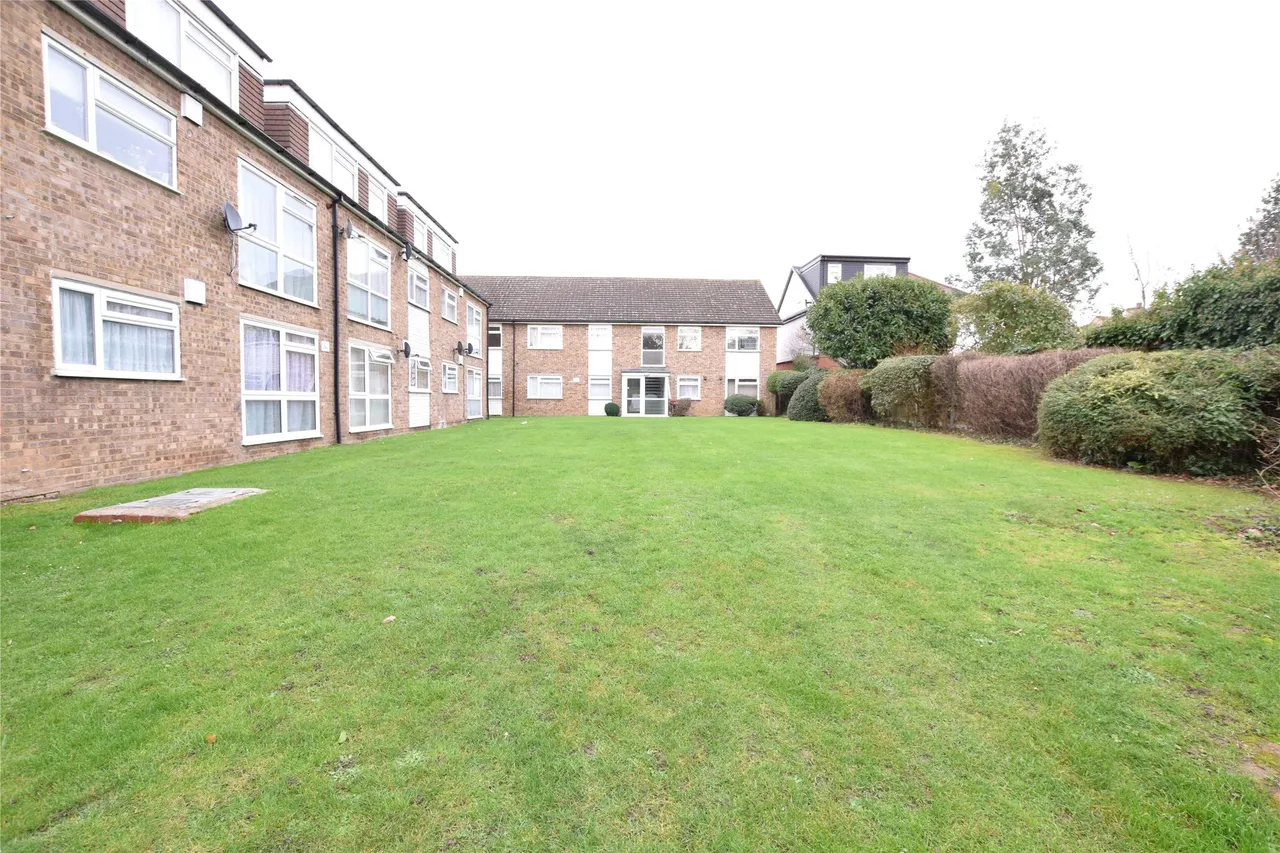 Royle Close, Romford, RM2 5PS, photo 8