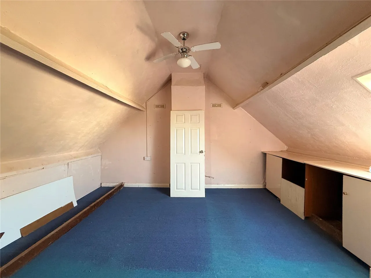 Shuttlewood Road, Bolsover, S44, photo 16