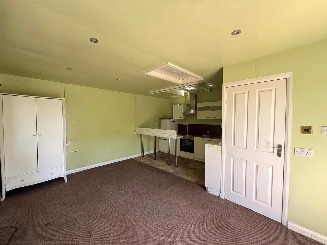 Shuttlewood Road, Bolsover, S44, photo 20
