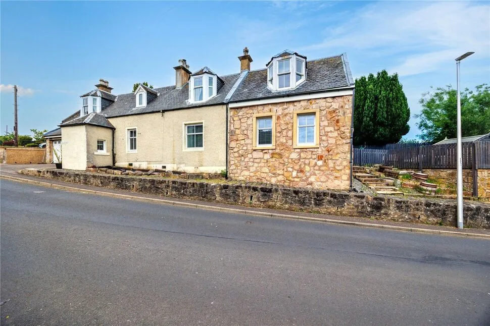 Smiddy Brae, Polmont, FK2, photo 47