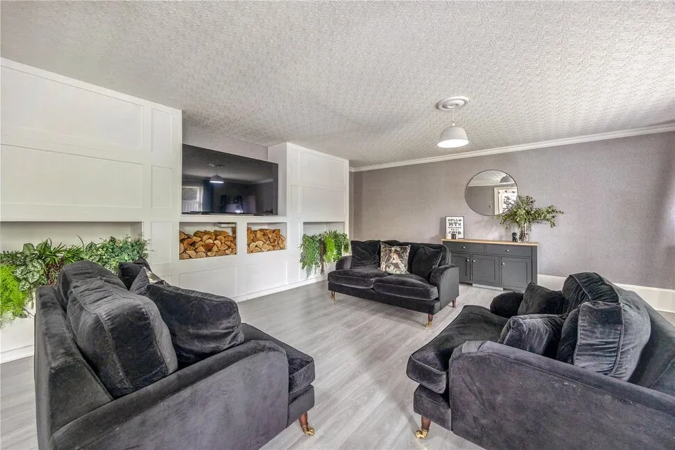 Smiddy Brae, Polmont, FK2, photo 15