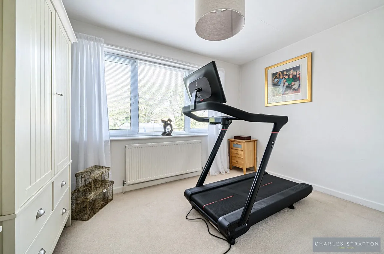 Risebridge Road, Romford, Essex, RM2 5PR, photo 15