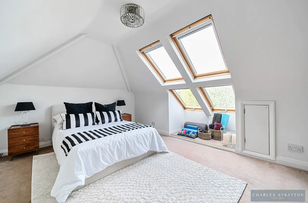 Risebridge Road, Romford, Essex, RM2 5PR, photo 17