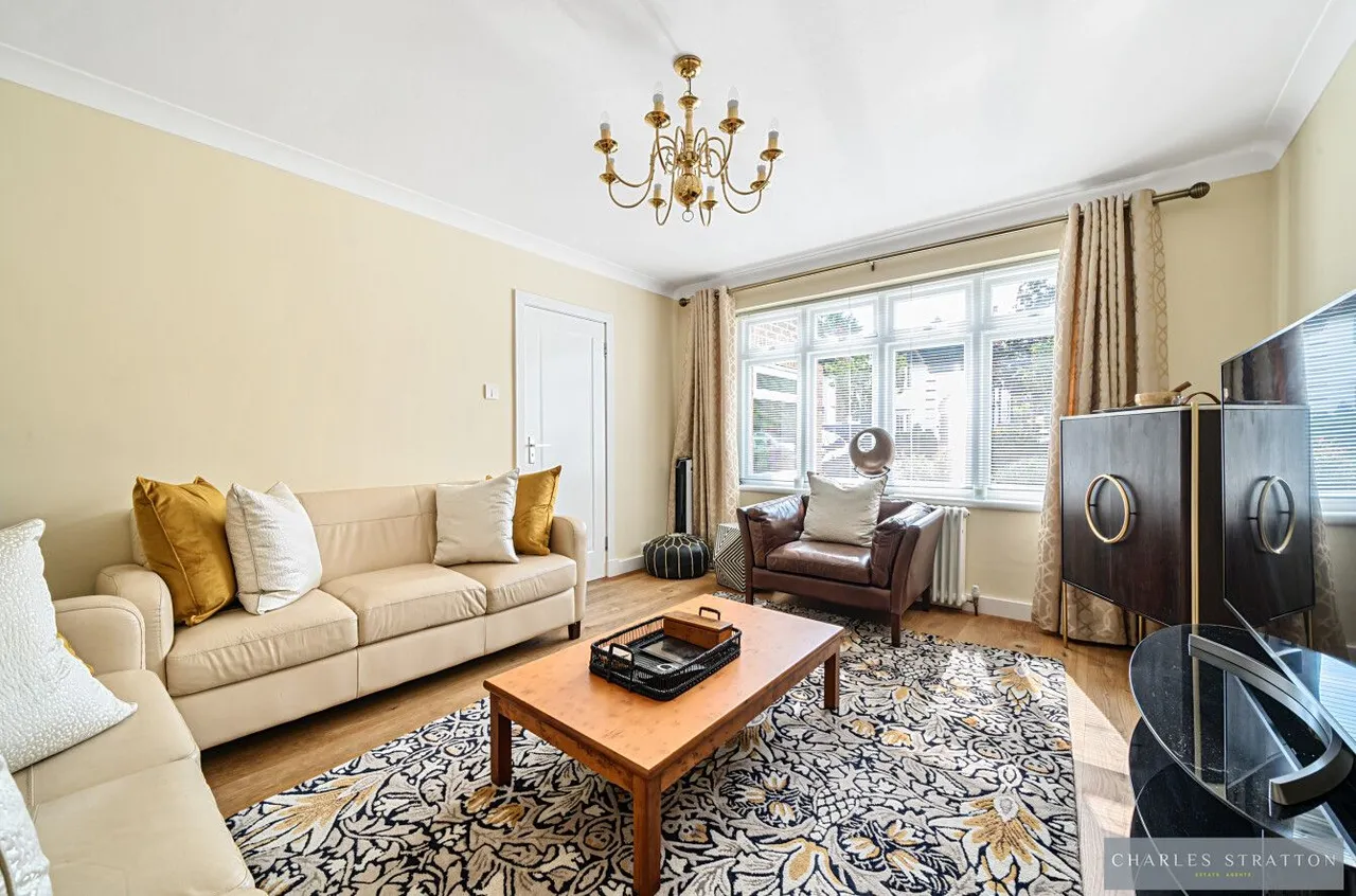 Risebridge Road, Romford, Essex, RM2 5PR, photo 6
