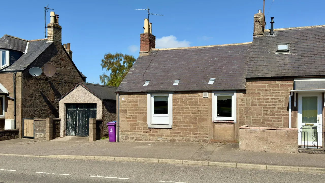 2 bed house for sale — Gardyne Street, Friockheim, DD11 4SW