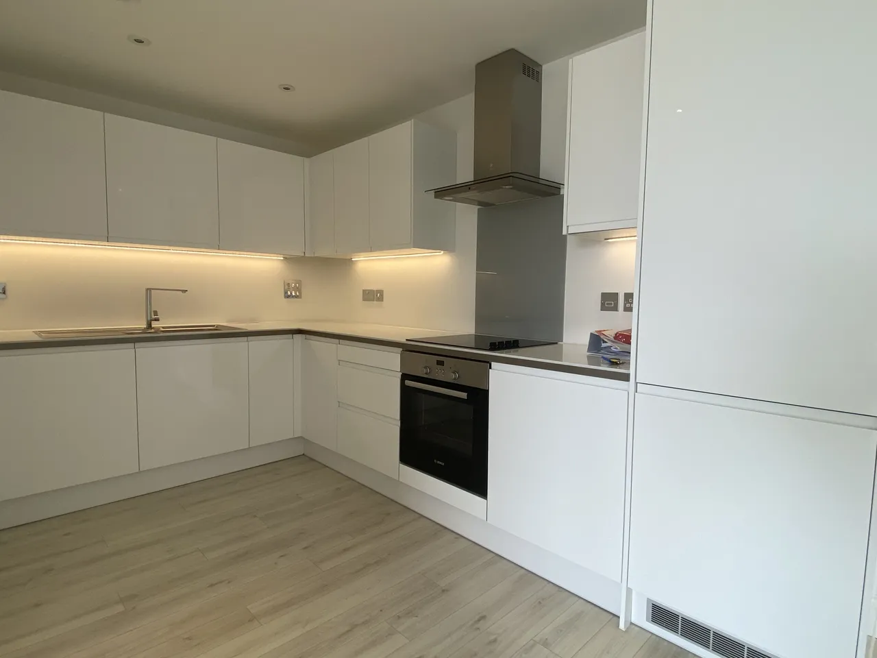 2 bed flat to rent — The Winerack, IP4