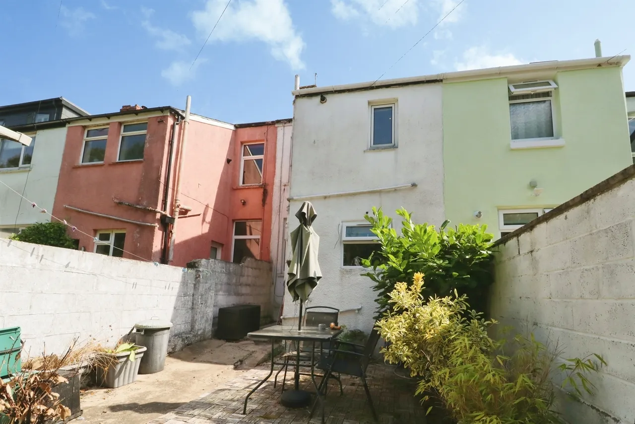 Salisbury Road, Barry, CF62, photo 15
