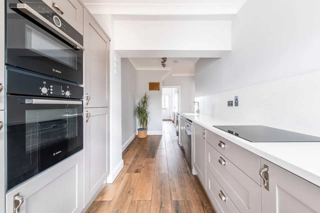 Lewis Road, Gravesend, DA13, photo 5