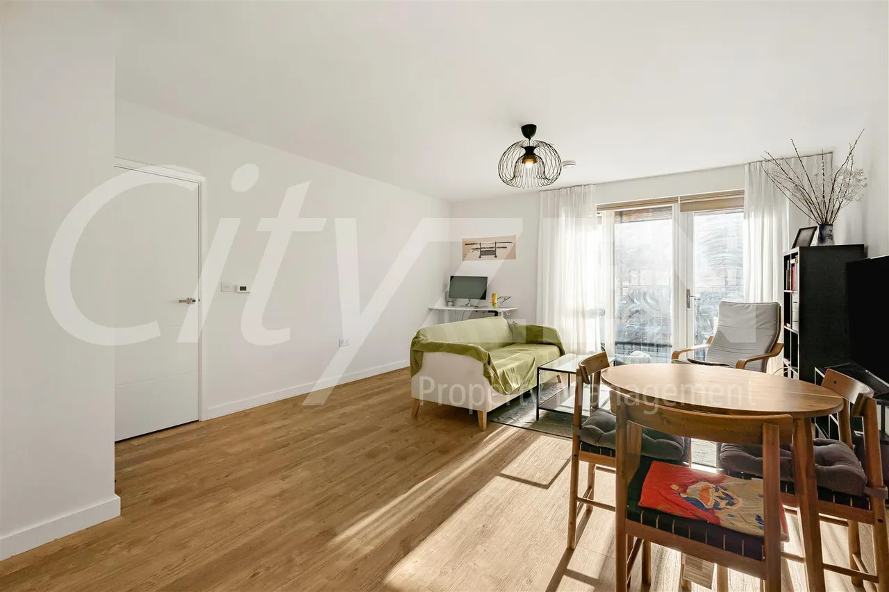 Vousden Grove, London, SE28 0PG, photo 14