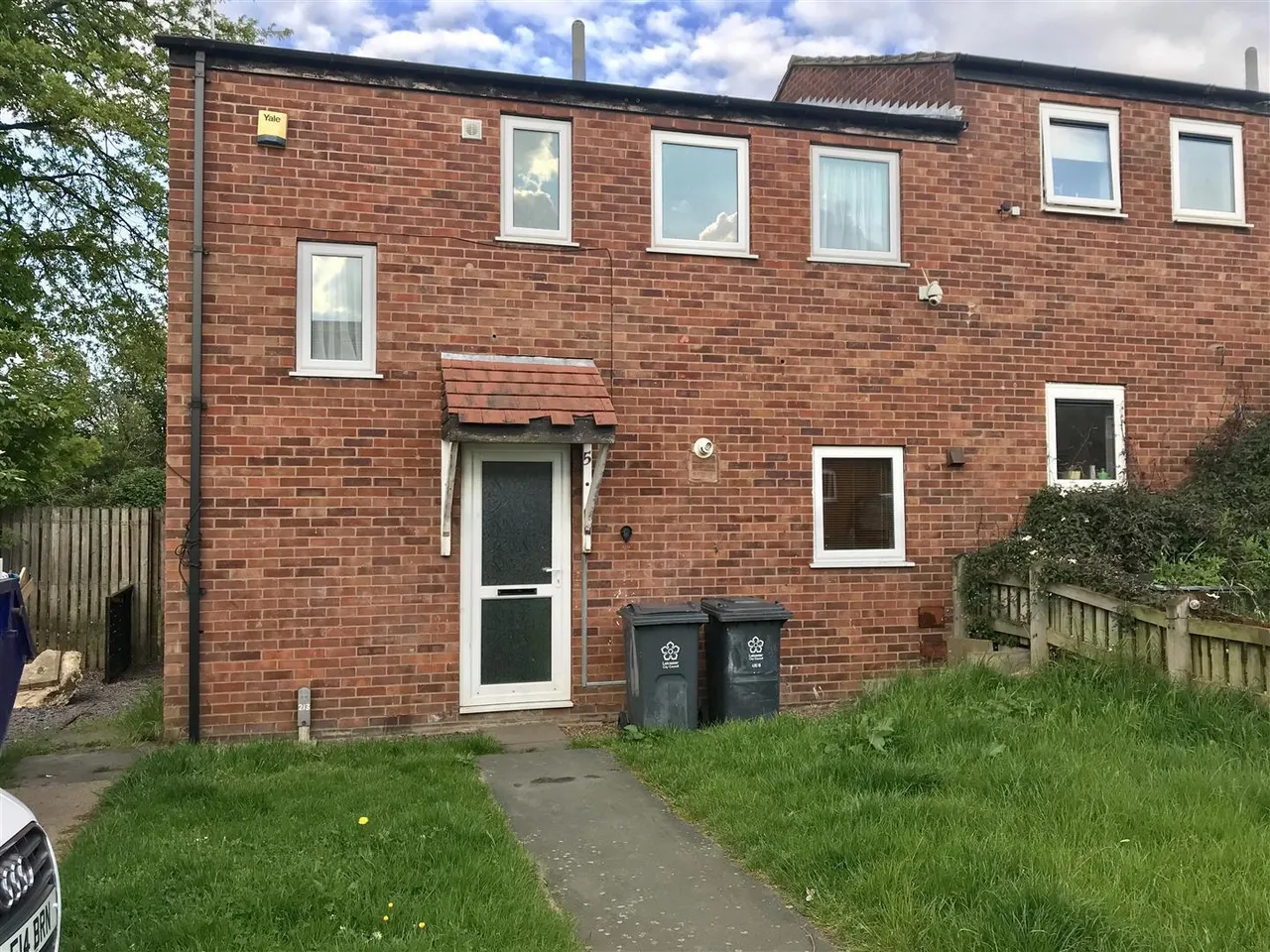 3 bed house for sale — Gresley Close, Leicester
