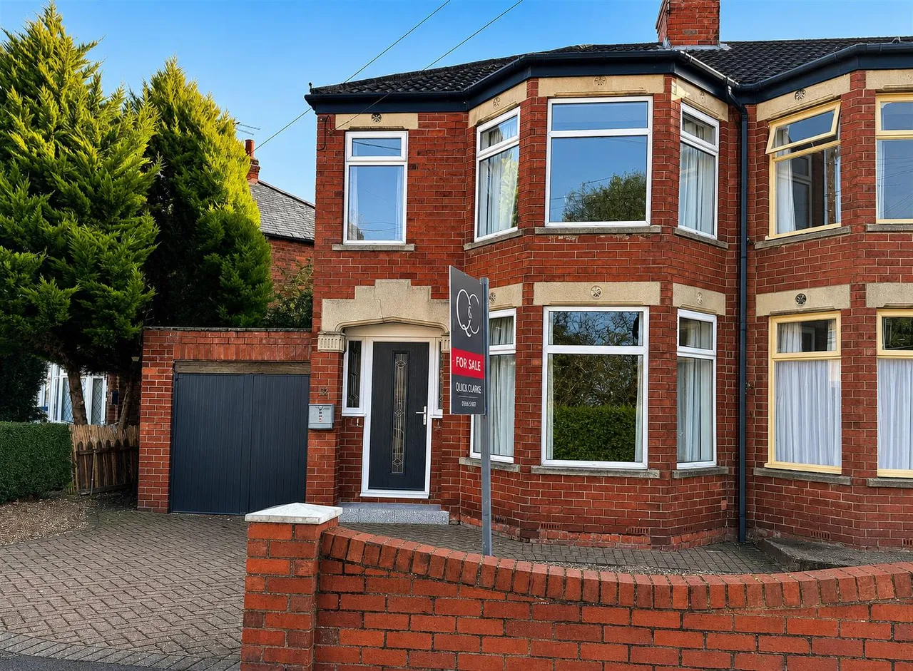 3 bed property for sale — Trafford Road, Willerby, Hull
