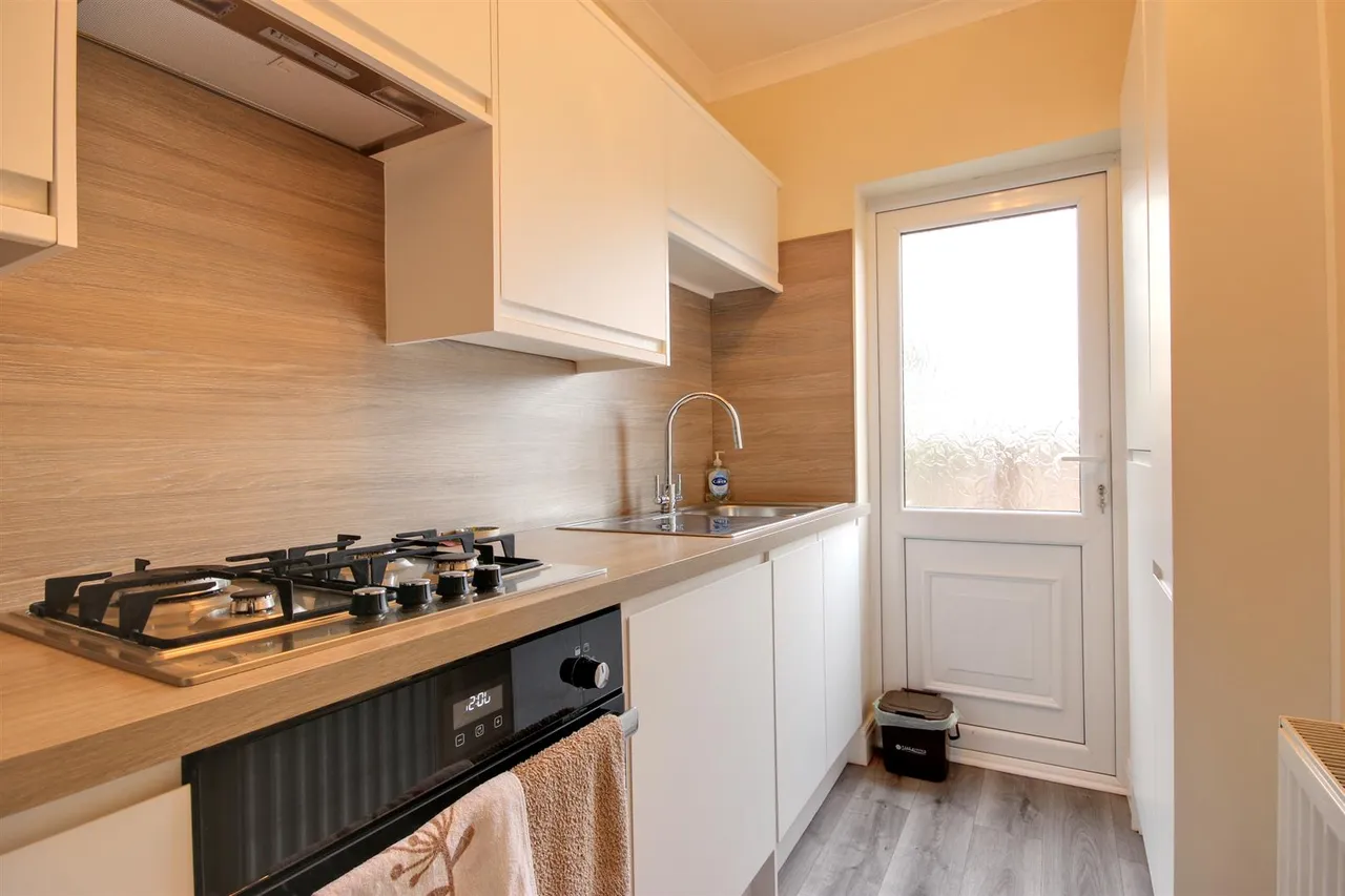 Trafford Road, Willerby, Hull, photo 6