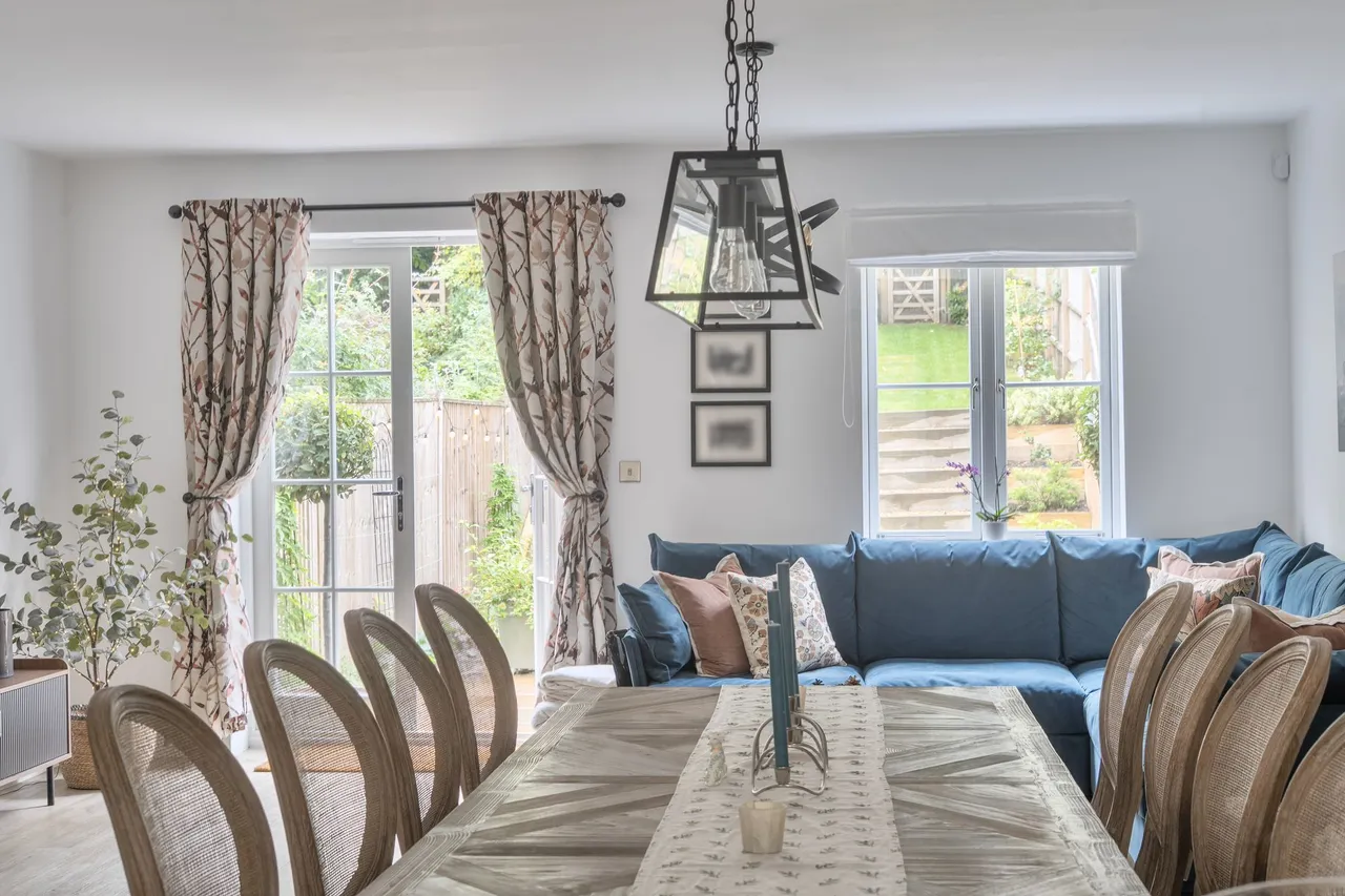 Kings Drive, Midhurst, GU29, photo 6