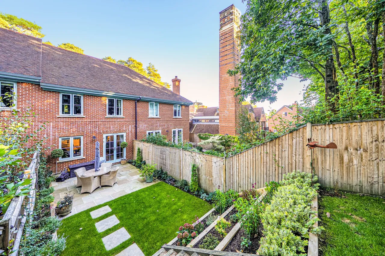 Kings Drive, Midhurst, GU29, photo 14