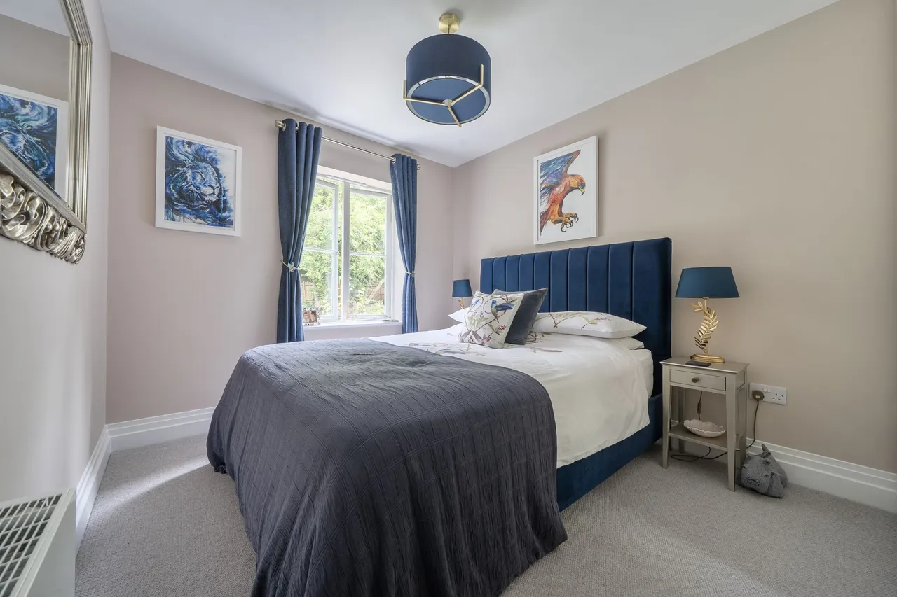 Kings Drive, Midhurst, GU29, photo 11