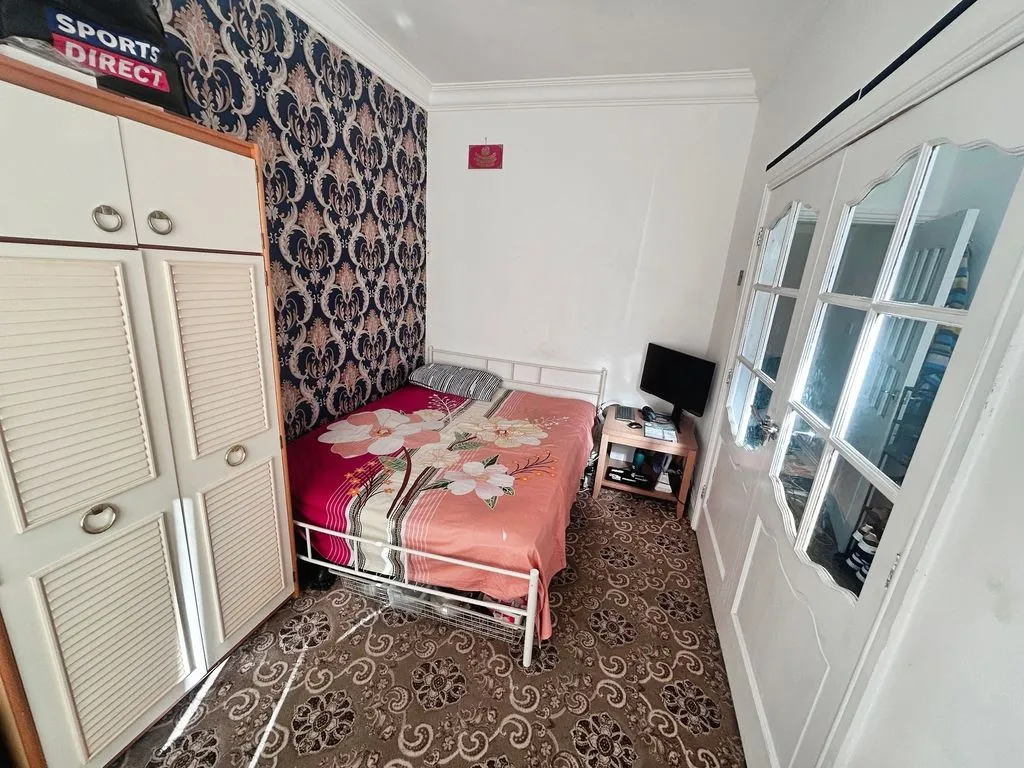 Village Road, Aston, B6, photo 3