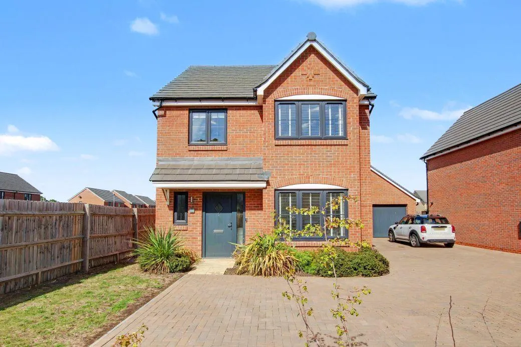 4 bed property for sale, Clydesdale Road, Witchford, CB6