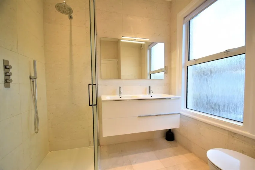 Upham Park Road, Chiswick, photo 7