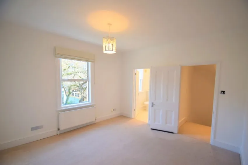 Upham Park Road, Chiswick, photo 6