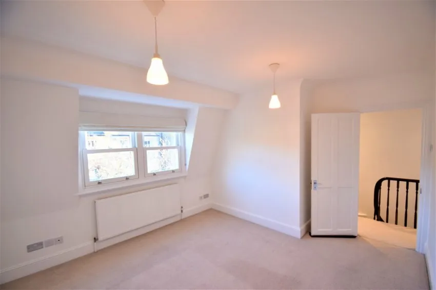 Upham Park Road, Chiswick, photo 10