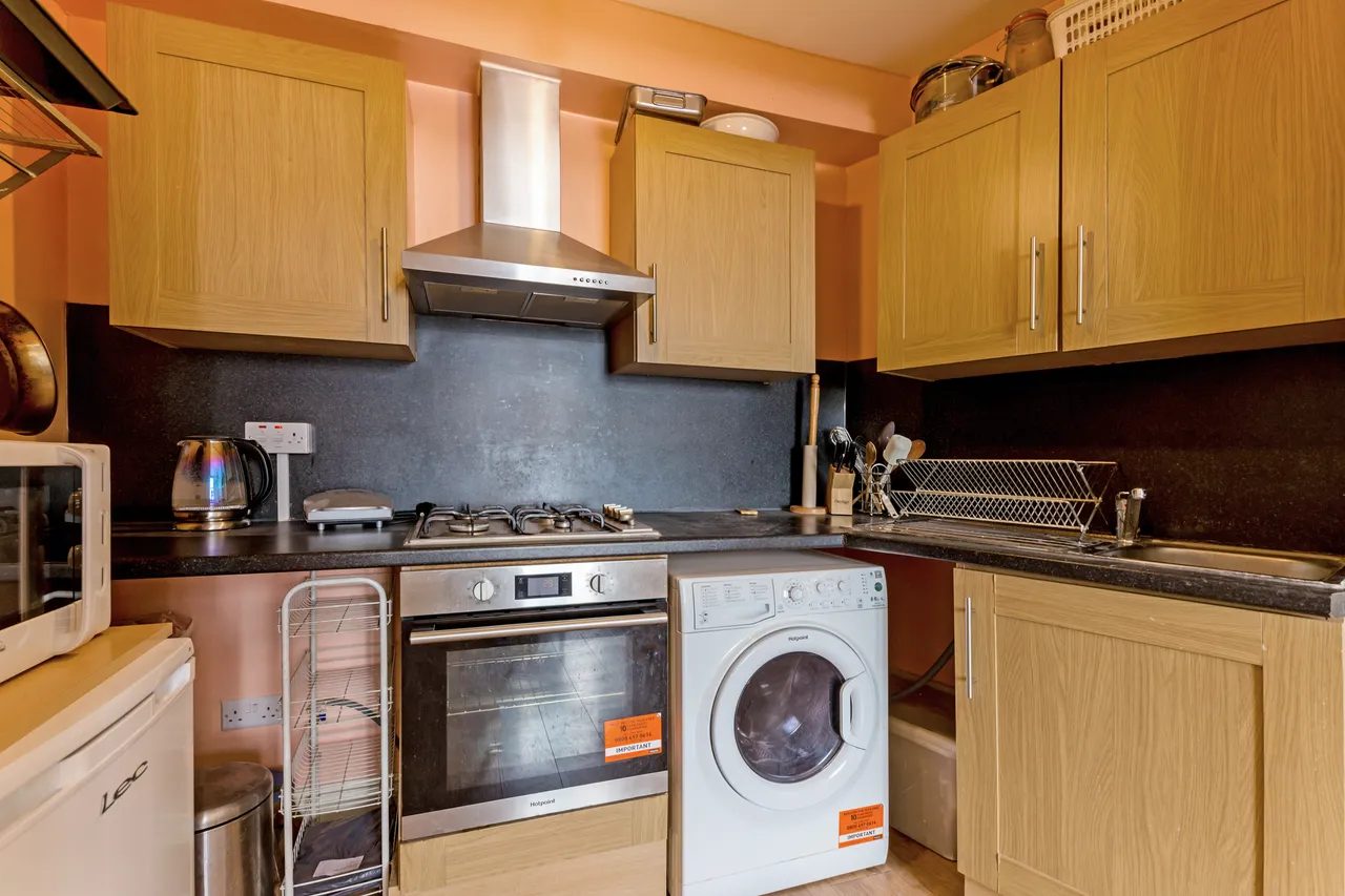 Drummond Street, London, NW1, photo 5