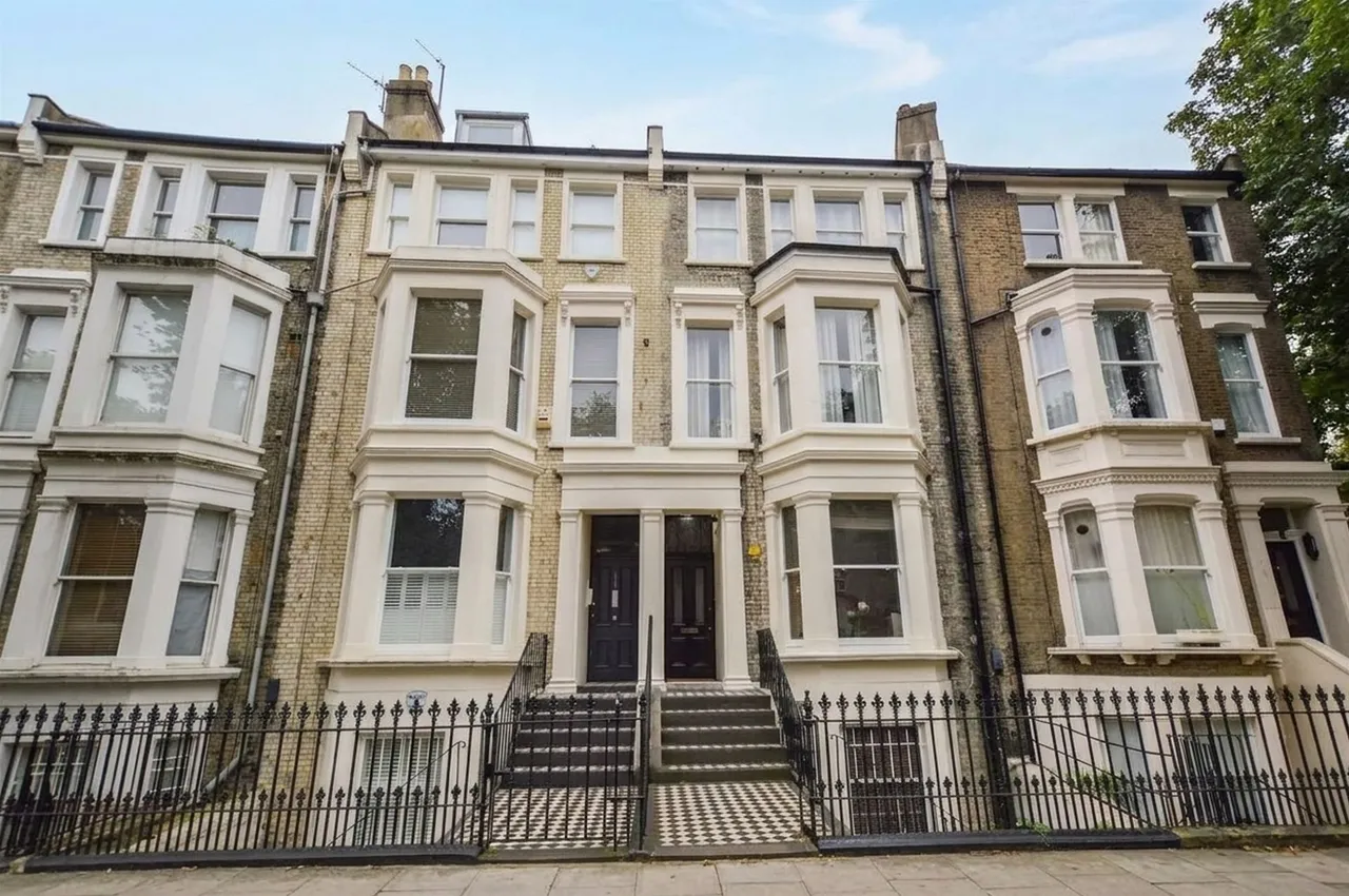 Warwick Avenue, London, W9, photo 2