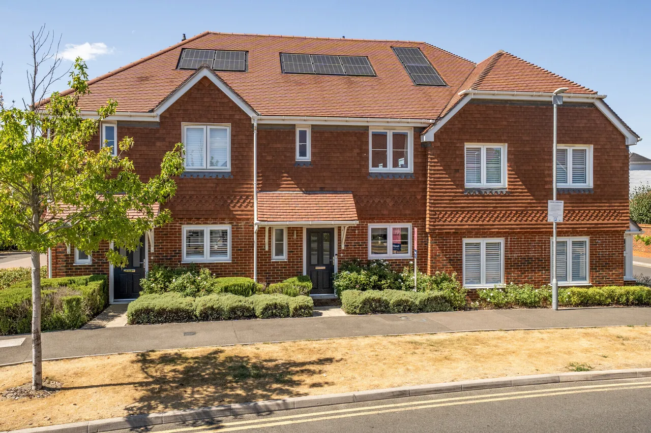 3 bed house for sale — Morgan Way, Tonbridge, TN12