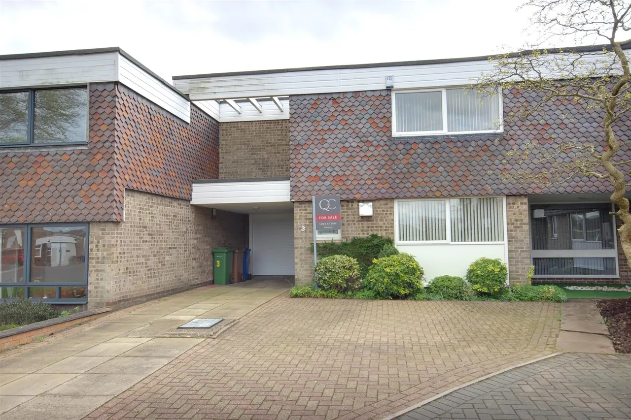 Priory Close, Swanland, photo 9