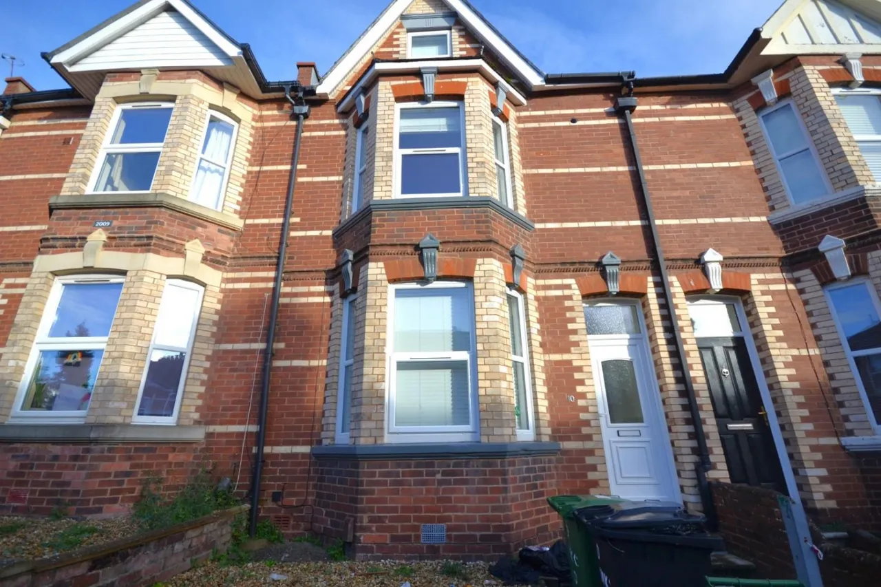 6 bed house to rent, Monks Road, Exeter, EX4