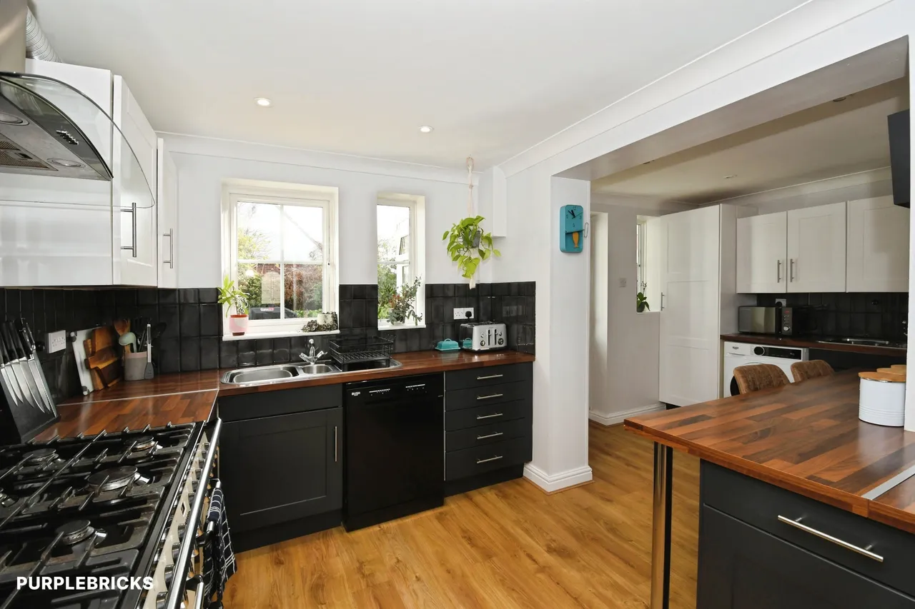 Halifax Close, Skellingthorpe, LN6, photo 5
