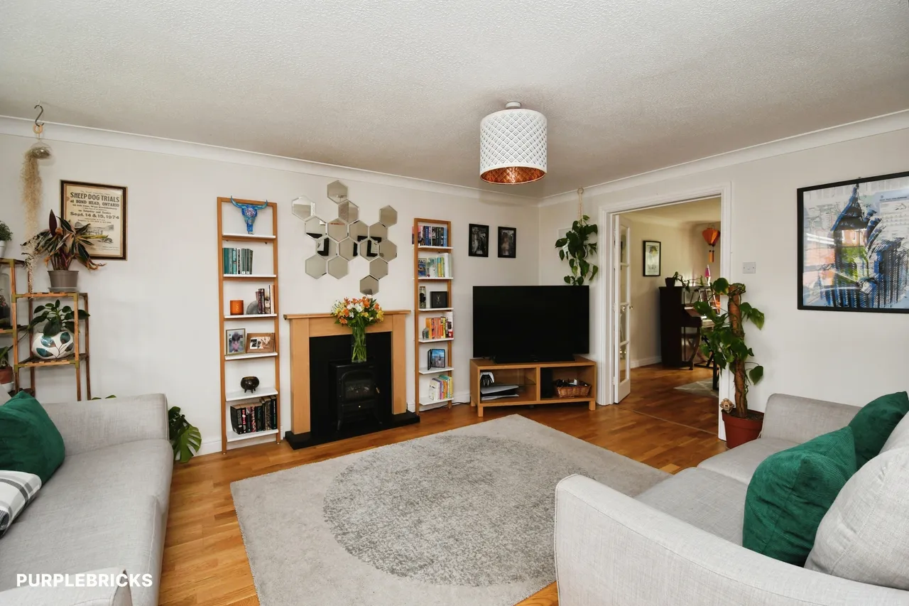 Halifax Close, Skellingthorpe, LN6, photo 2