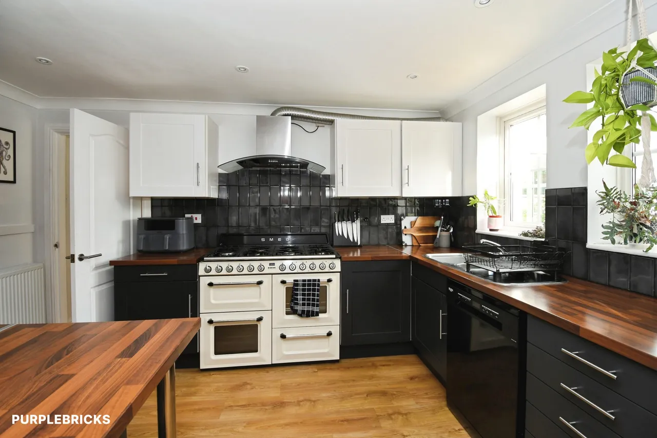 Halifax Close, Skellingthorpe, LN6, photo 6