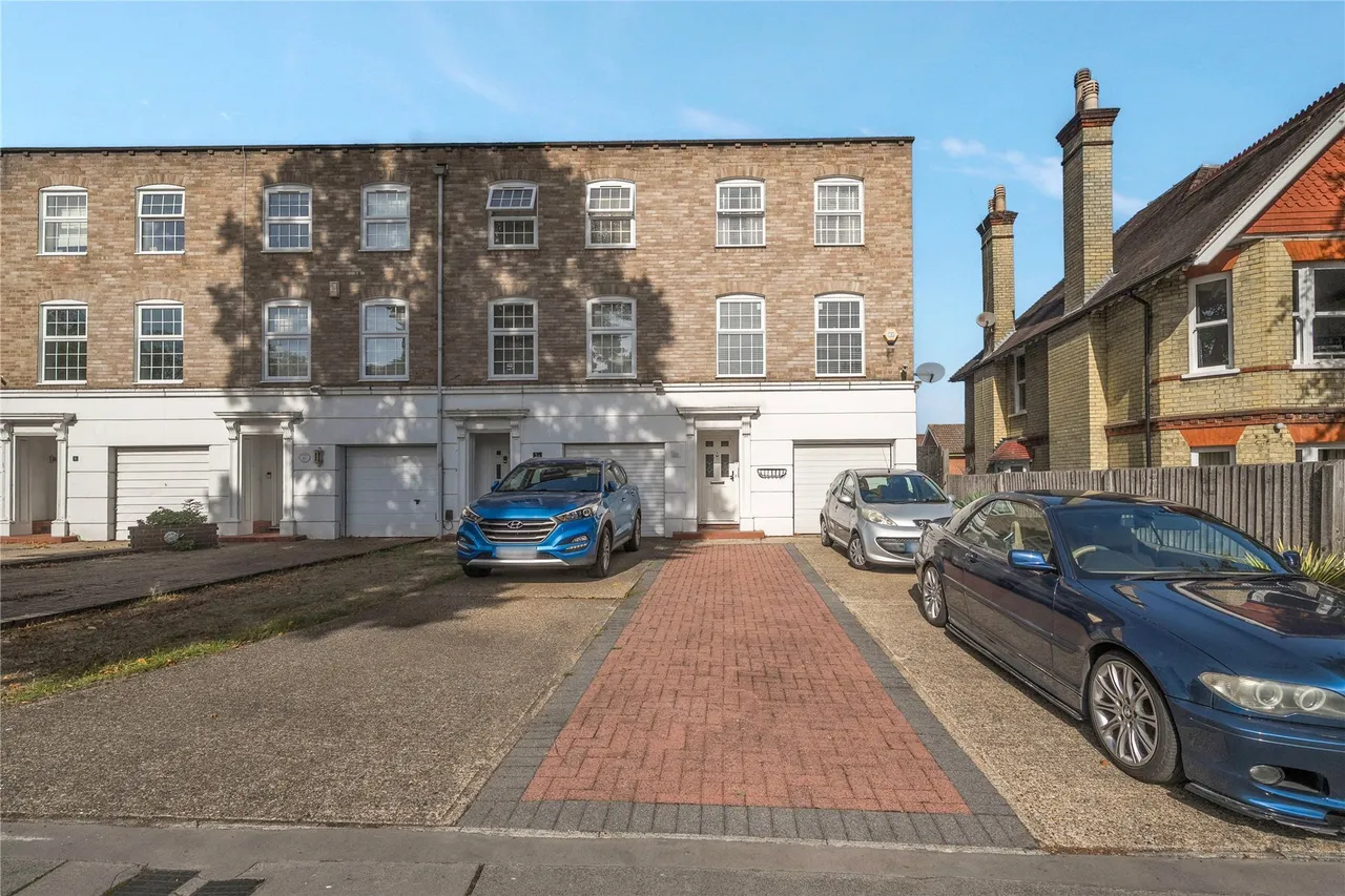4 bed house for sale, Park Avenue, Bromley, BR1