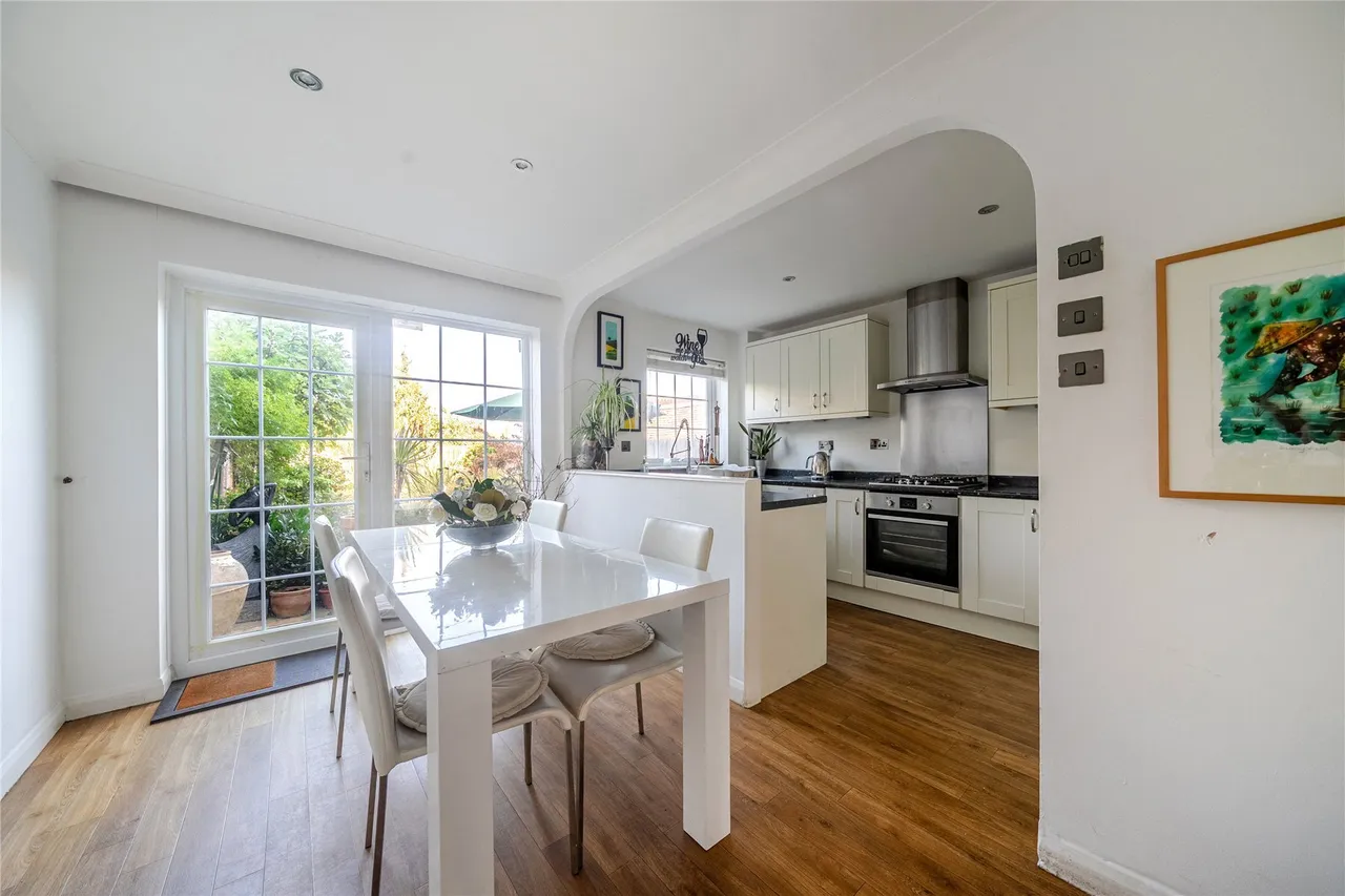 Park Avenue, Bromley, BR1, photo 6