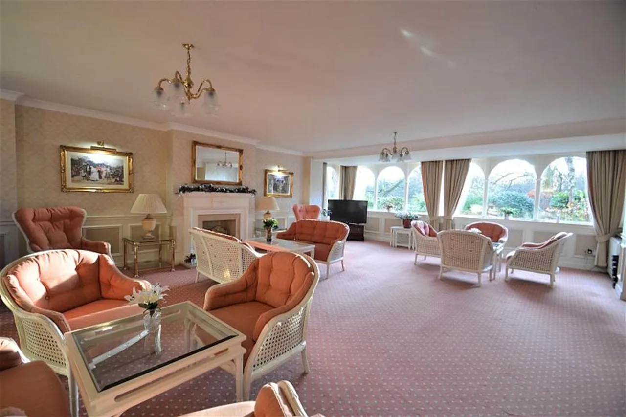 Beechwood Tabley Road, Knutsford, photo 9