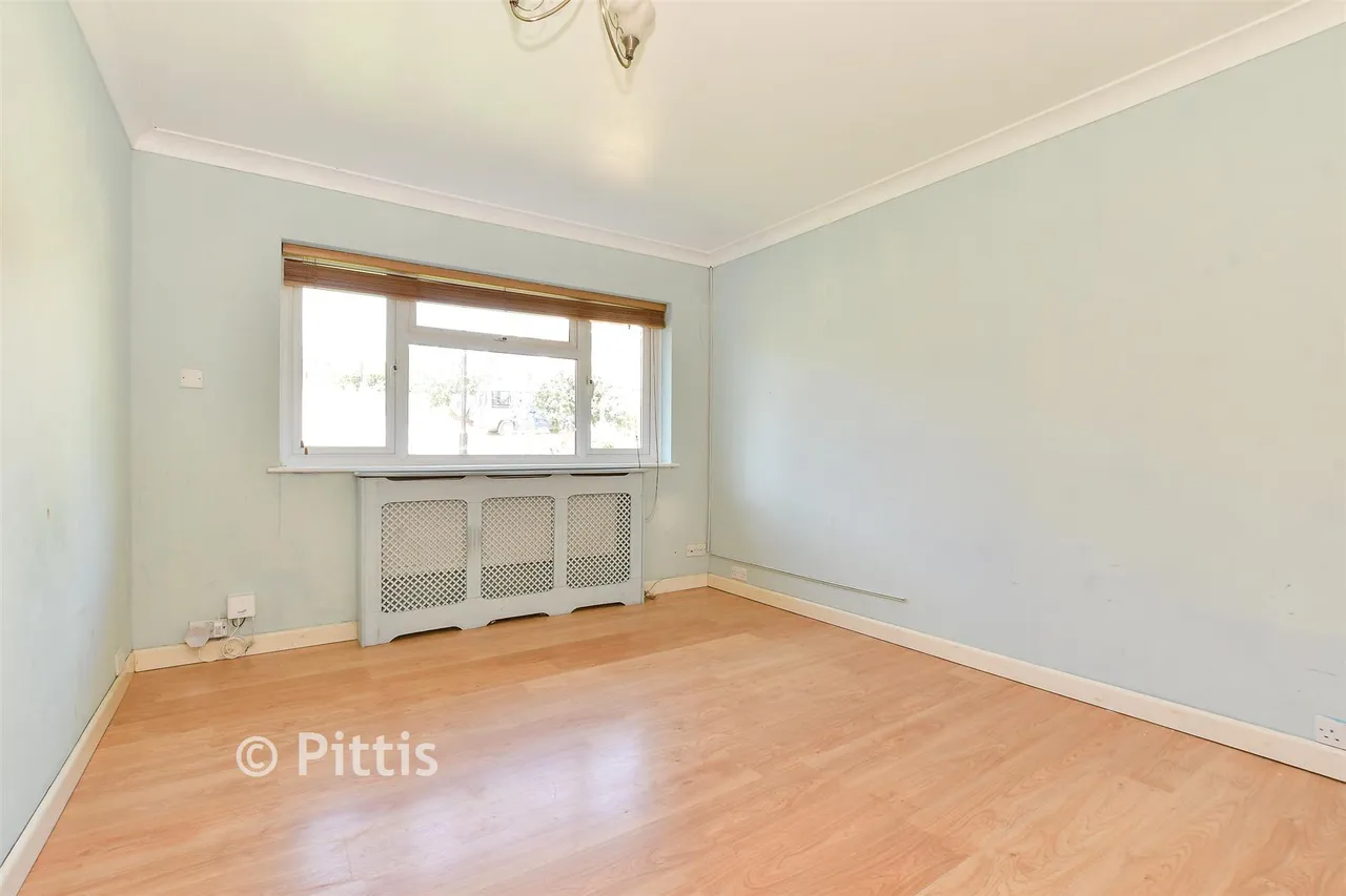 Rectory Close, Wootton Bridge, PO33, photo 9