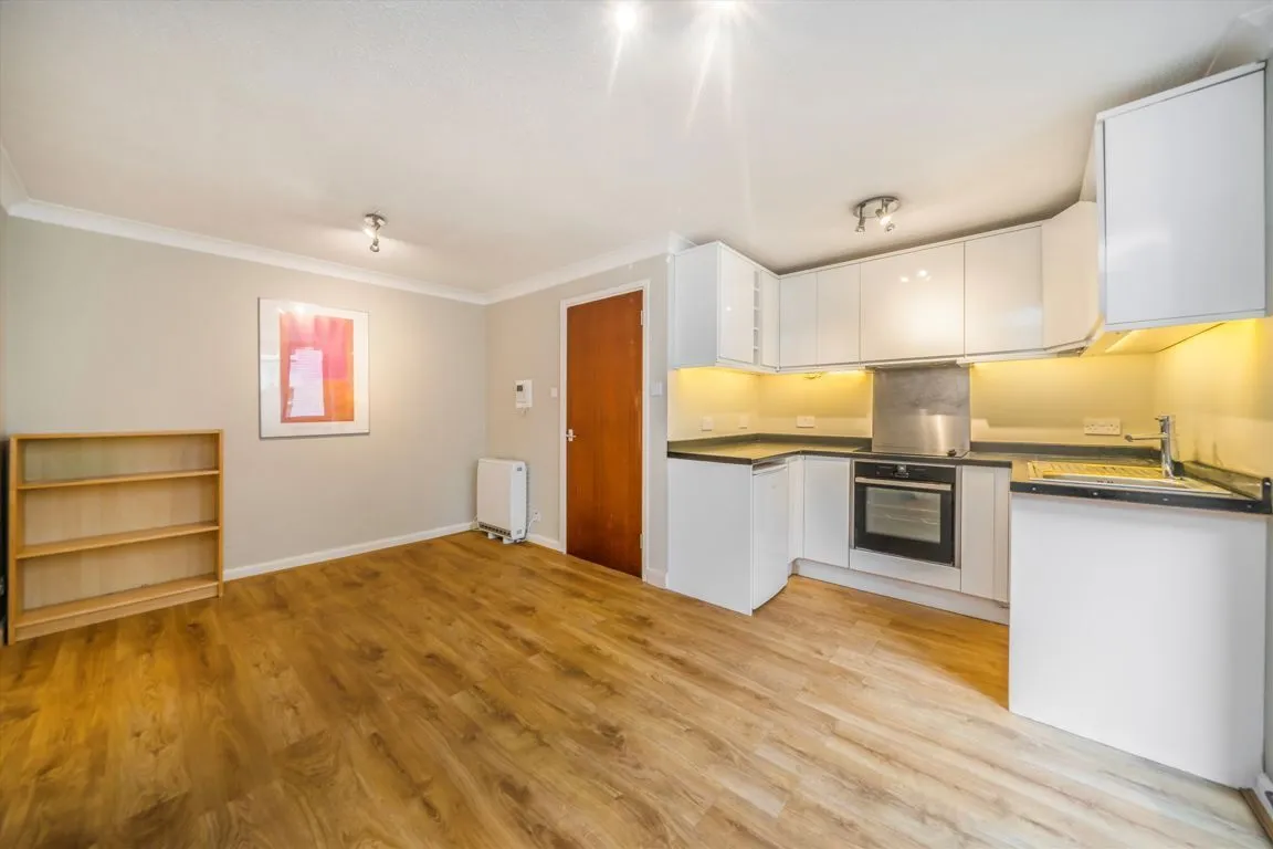 Bartholomew Close, EC1A, photo 2