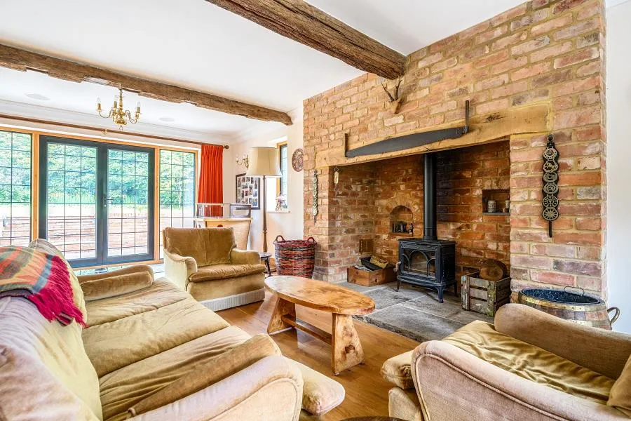Shophouse Lane, Albury, GU5, photo 2