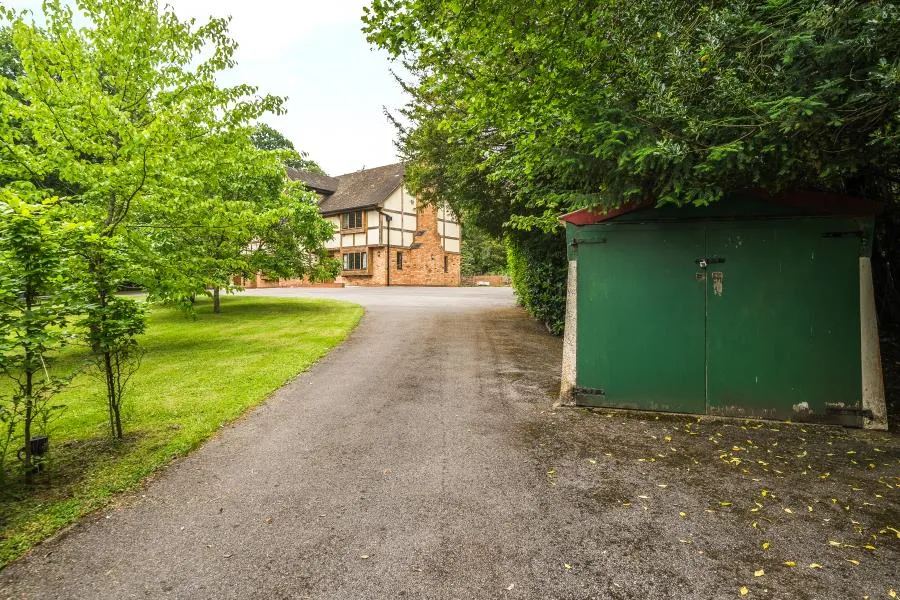 Shophouse Lane, Albury, GU5, photo 12