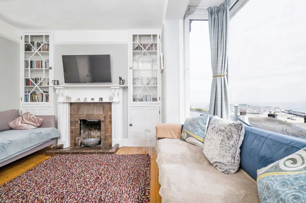 Park Avenue, St. Ives, TR26, photo 4